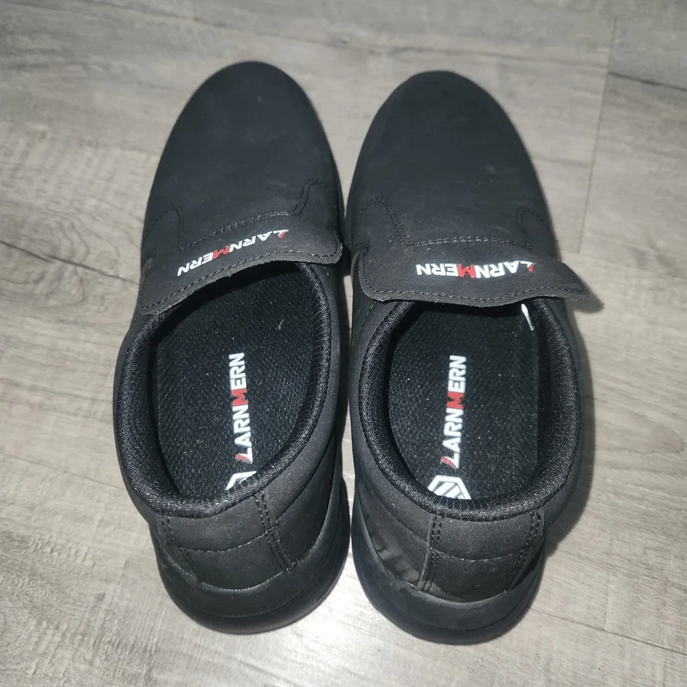 Larnmern Mens Slip On Work Shoes Black L03301-8 Sz. 6.5 Casual Non-Slip Sneakers